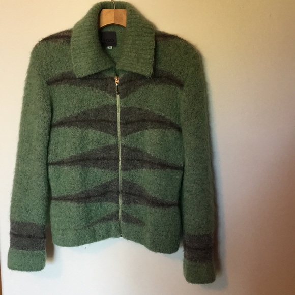 Cozy Wool Sweater Jacket - Picture 5 of 5